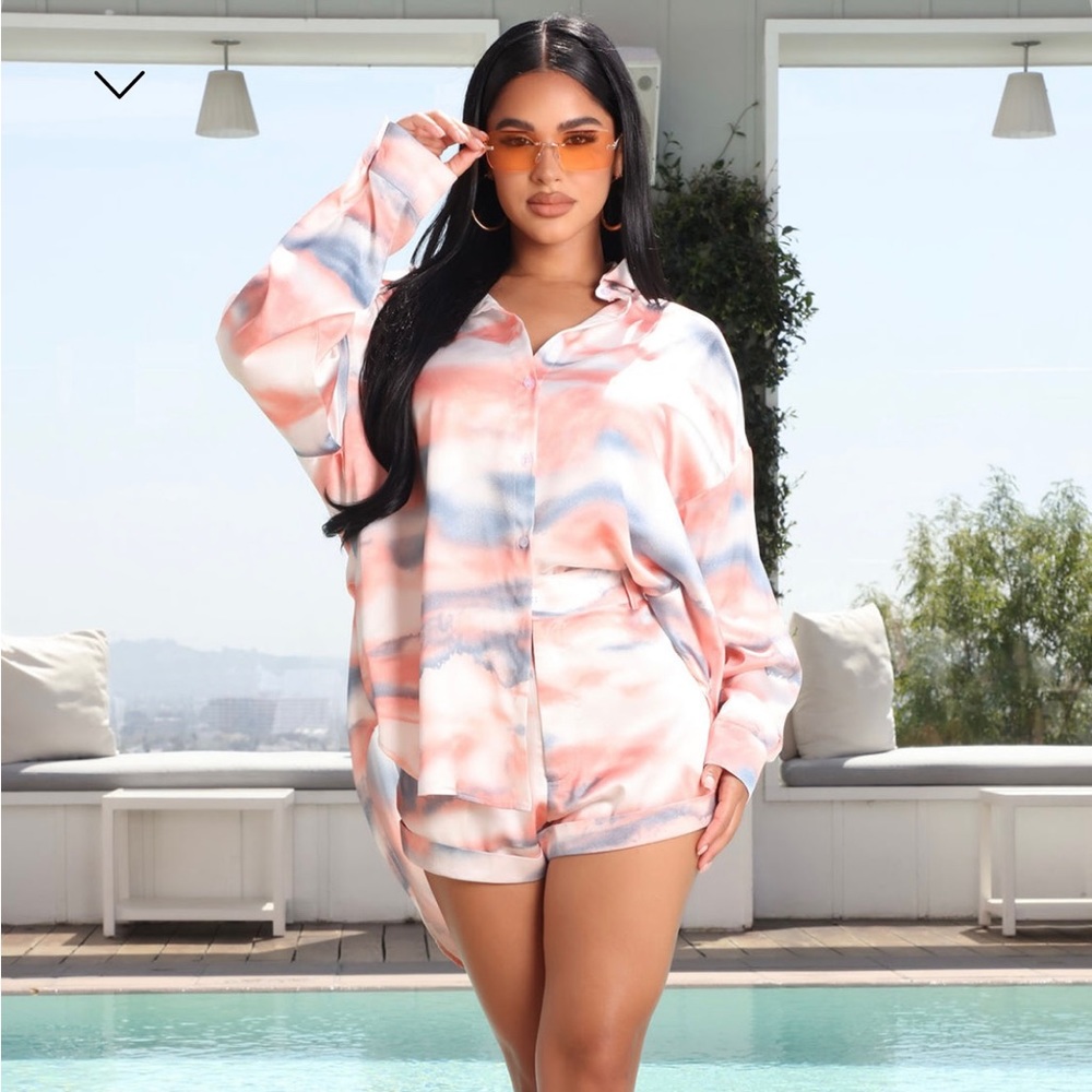 Beautiful Brunch set !!! Brand new never worn !